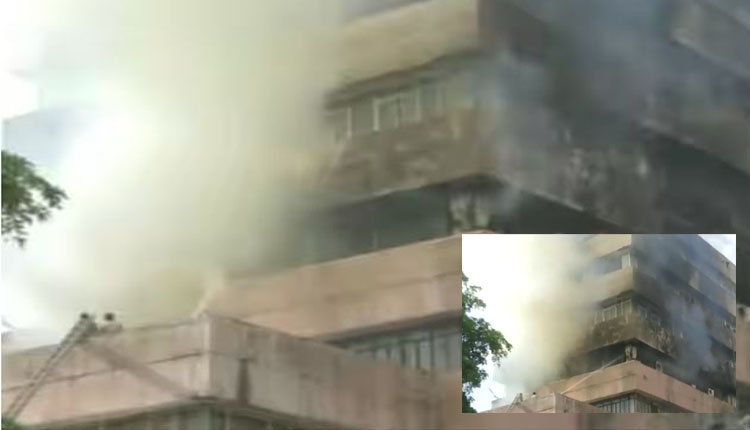 A massive fire broke out in the building of bhopals Satpura Bhawan
