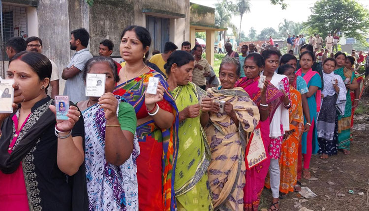 Polling has started in 696 booths in 19 districts of West Bengal